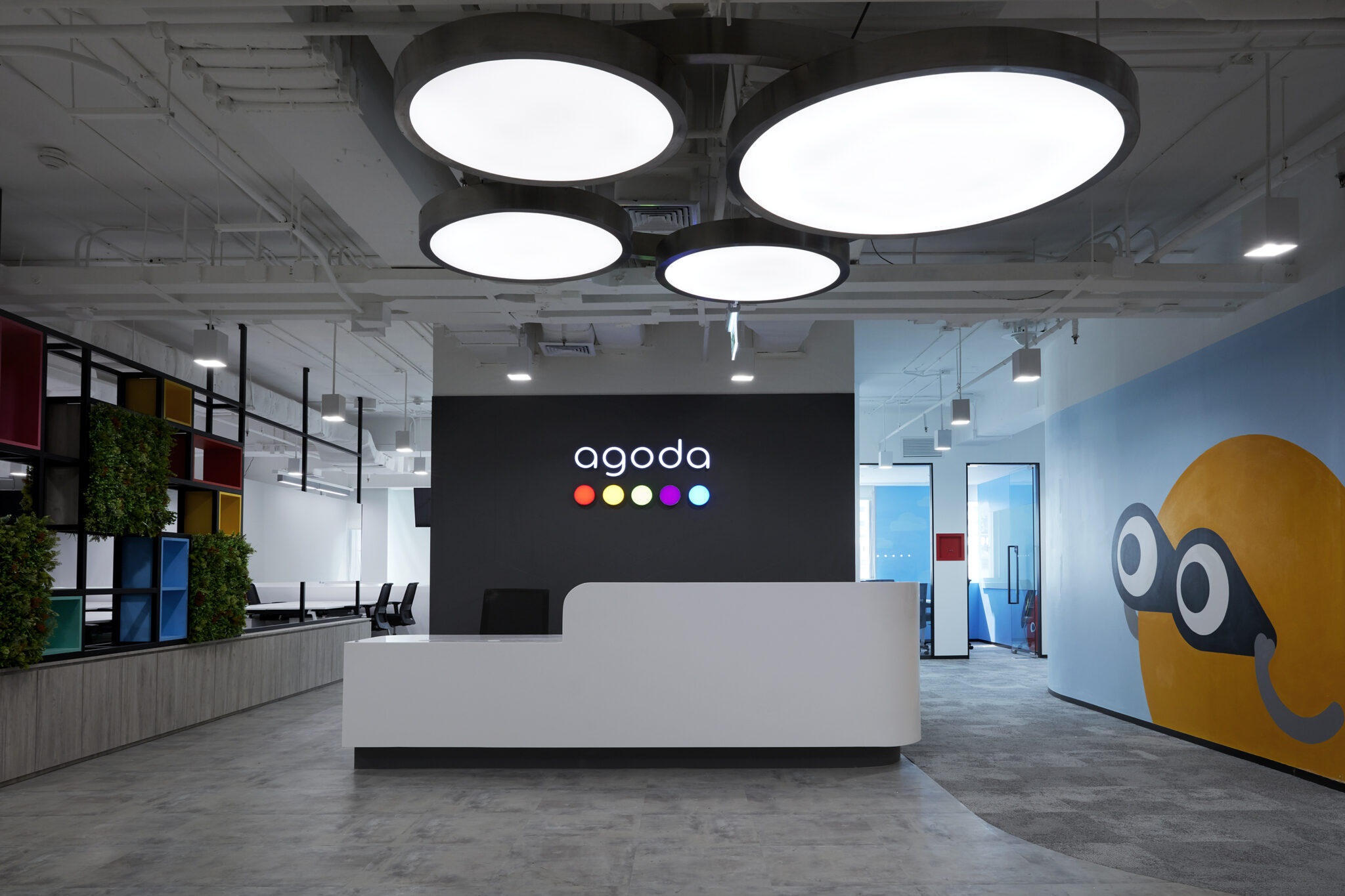 to Agoda’s biggest office Central World Bangkok Careers at Agoda